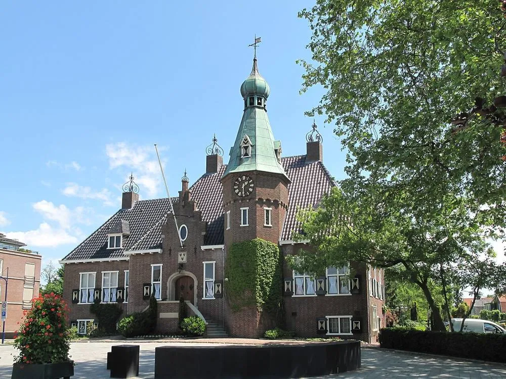 Woudenberg: Woudenberg, raadhuis RM518703 foto8 2012-05-27 13.28